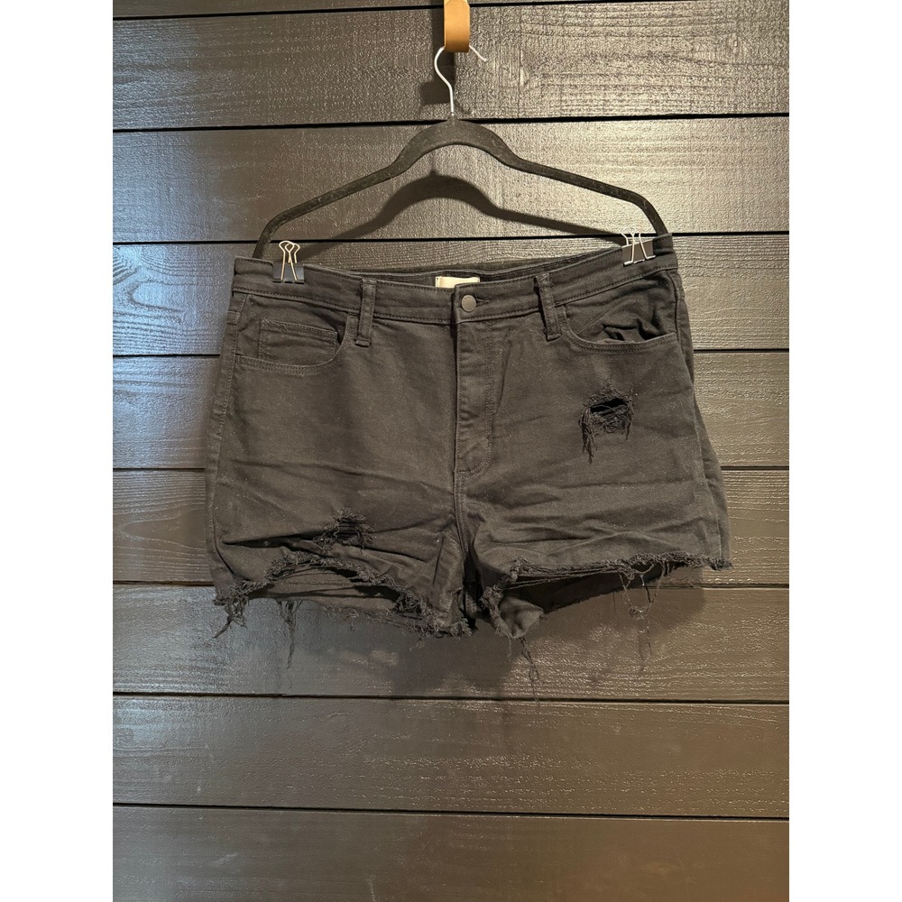 Universal Thread Black Distressed High Rise Slim Straight Denim Shorts